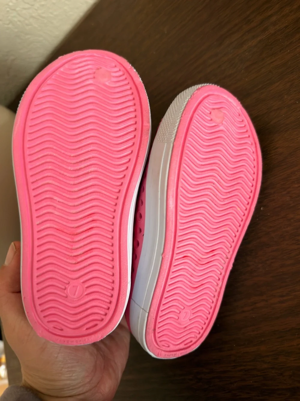 Skechers Kids Pink Slip-On Water-Friendly Sneakers size 7 NNT